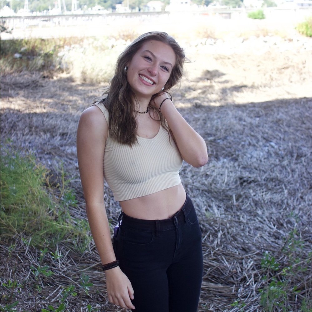 Meet your Posher, Kaia